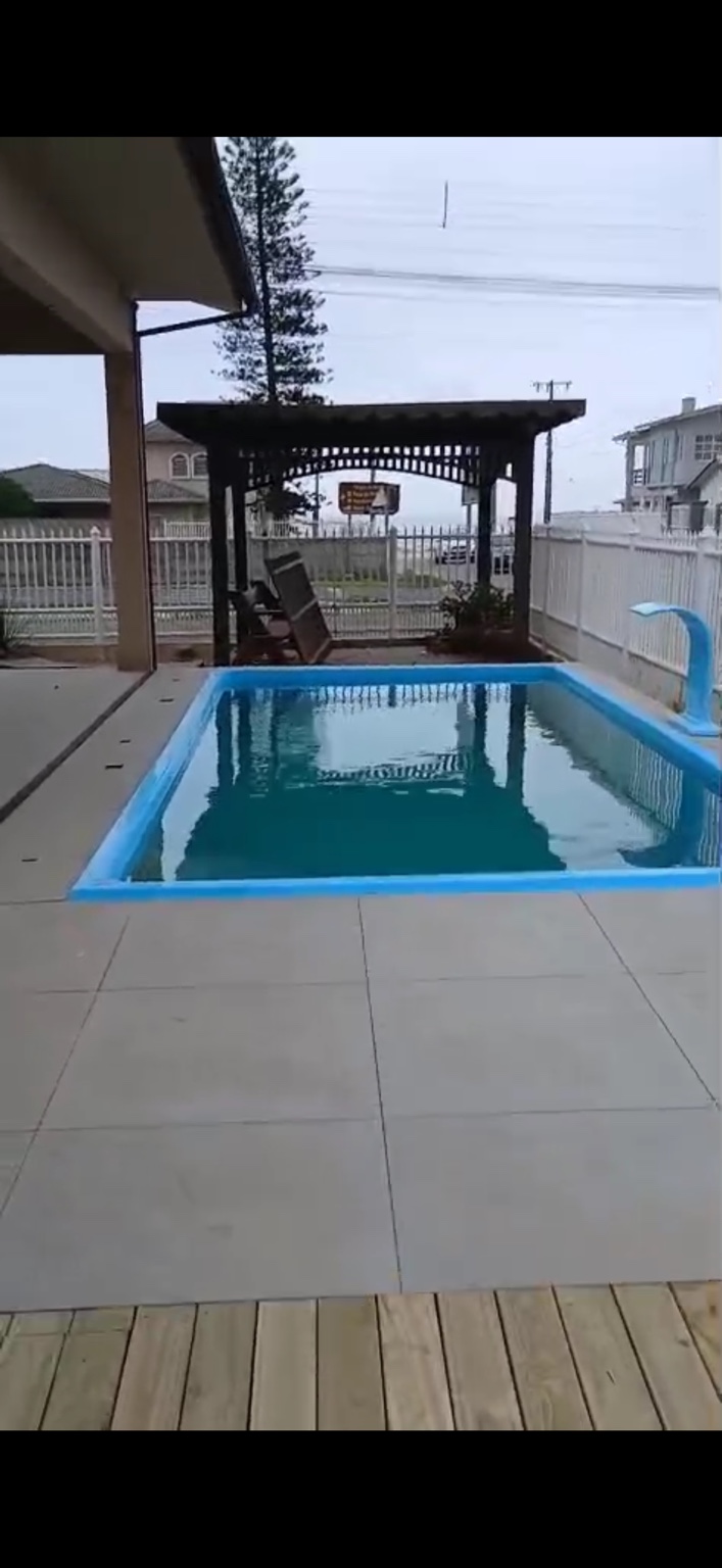 Pool and pergola